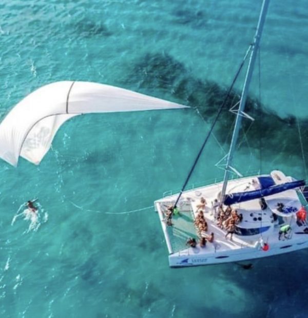 Catamaran Isla Mujeres
